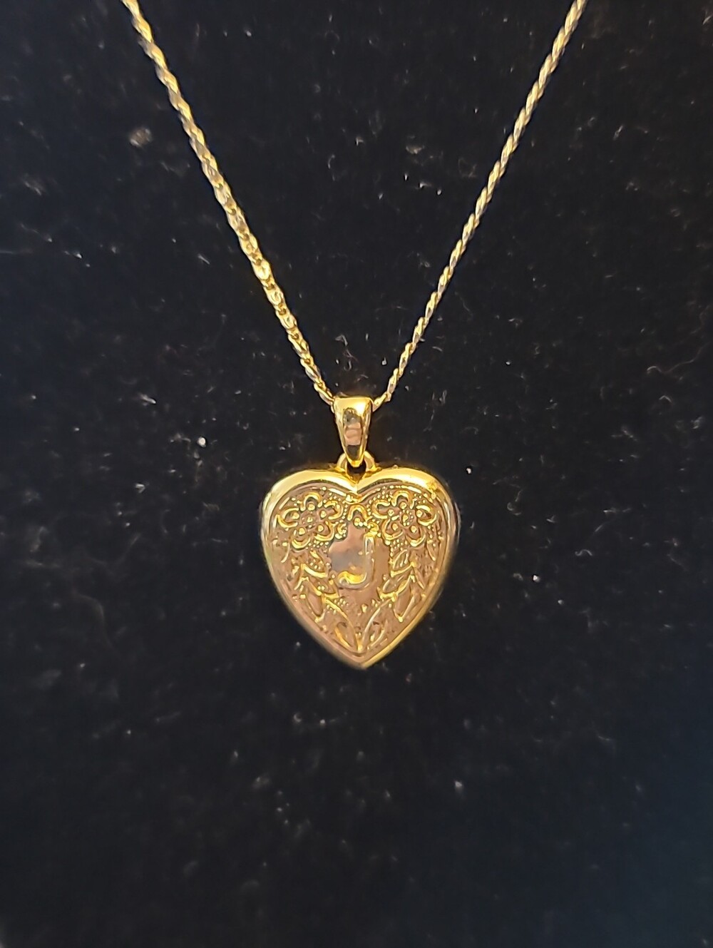 Vintage gold filled Initial J small heart pendant on a gold filled 13" chain